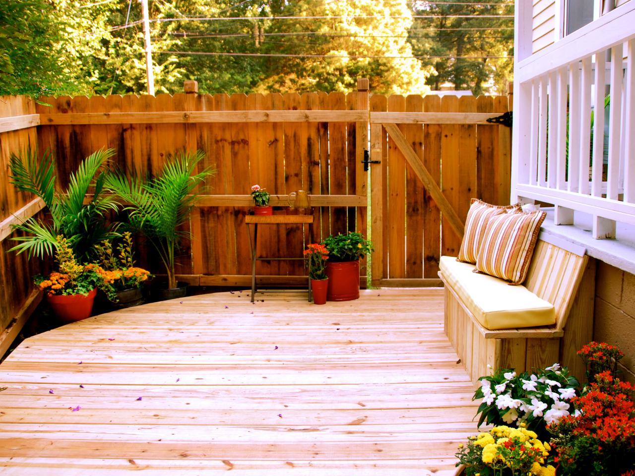 27 Most Creative Small Deck Ideas Making Yours Like Never Before 